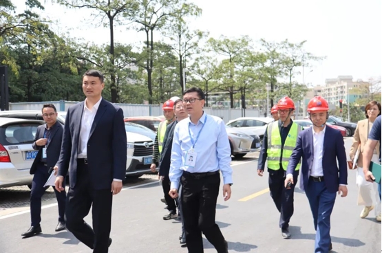 北滘镇党委书记、镇长王德华前往爱游戏-中国一站式爱游戏体育服务官网建科集团佛肇分公司重点项目调研